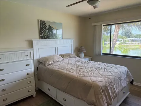 5631 Ashton Lake Drive Sarasota FL 34231