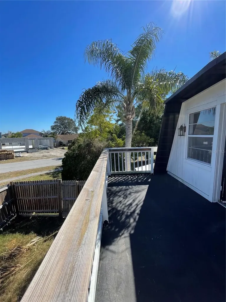 900 Riverside Drive Tarpon Springs FL 34689