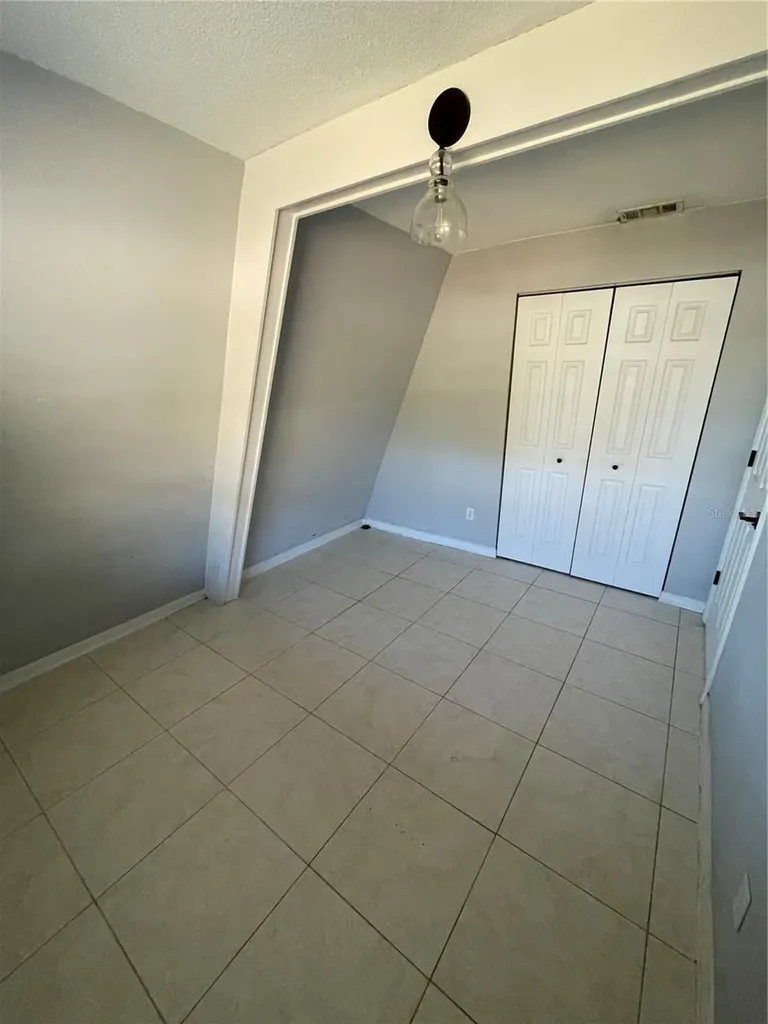 900 Riverside Drive Tarpon Springs FL 34689