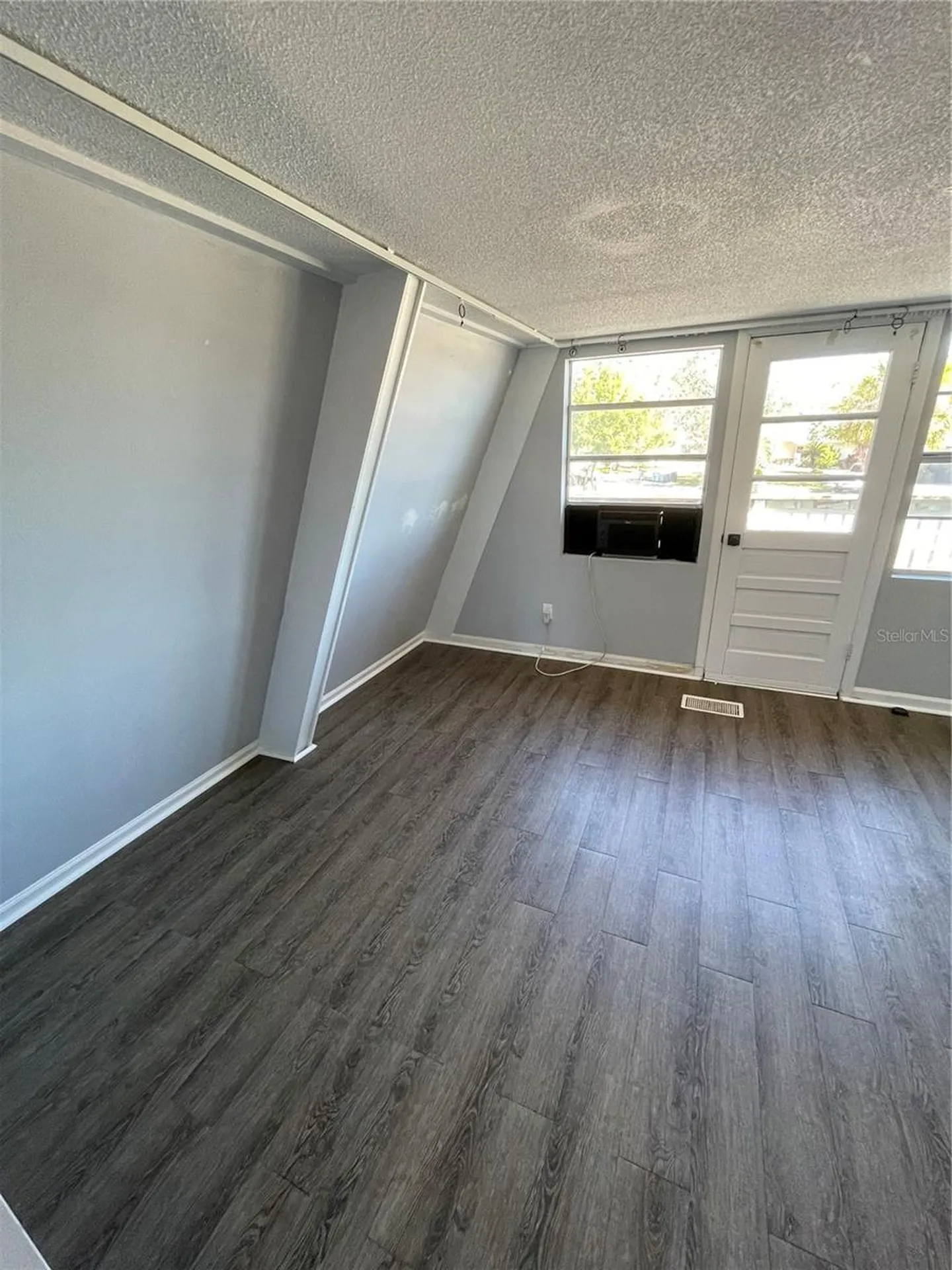 900 Riverside Drive Tarpon Springs FL 34689
