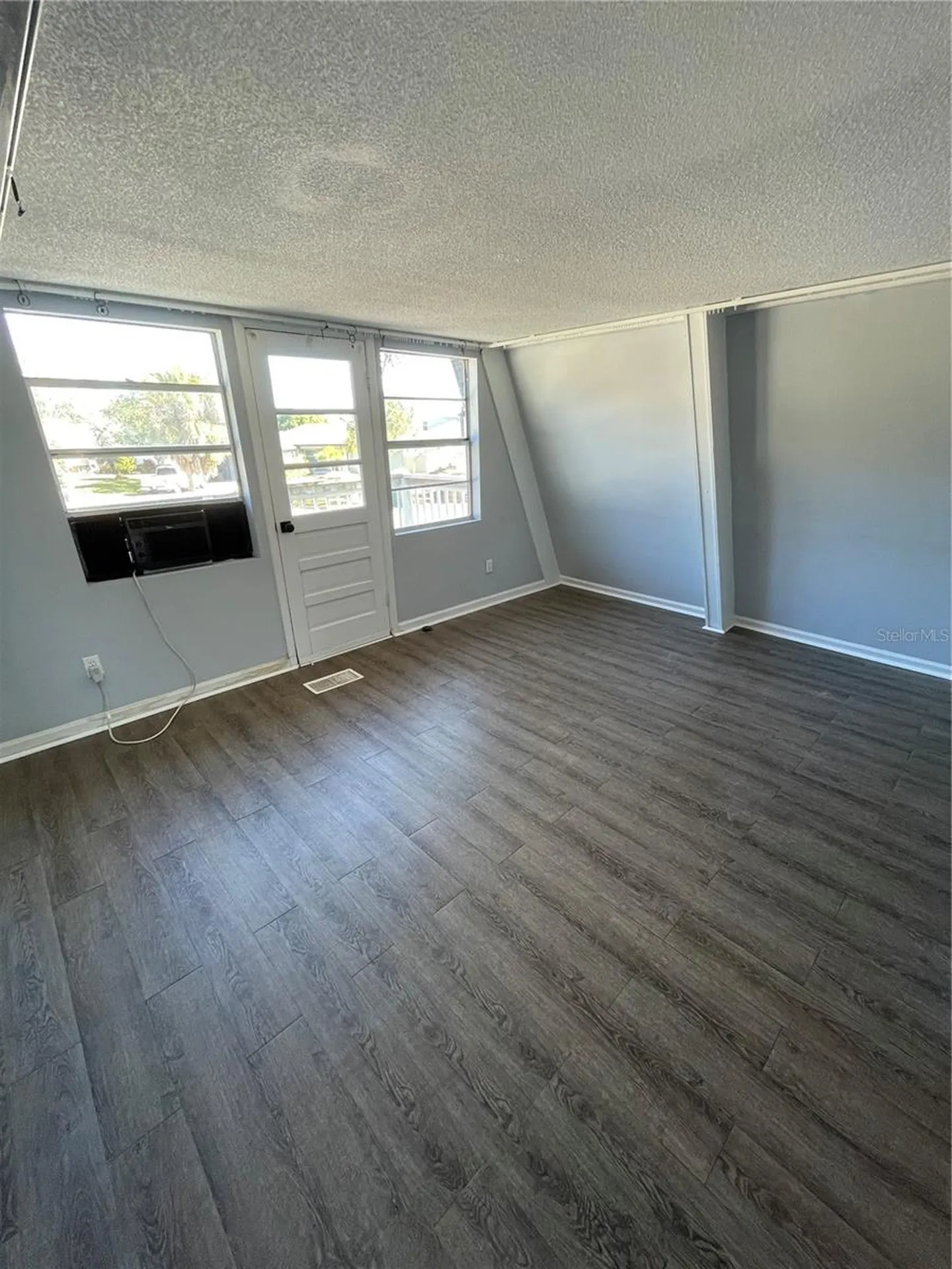 900 Riverside Drive Tarpon Springs FL 34689
