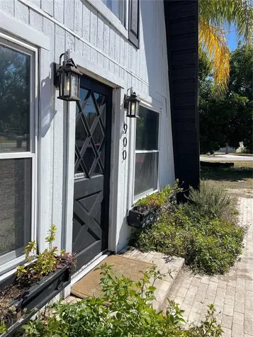 900 Riverside Drive Tarpon Springs FL 34689