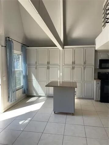 900 Riverside Drive Tarpon Springs FL 34689