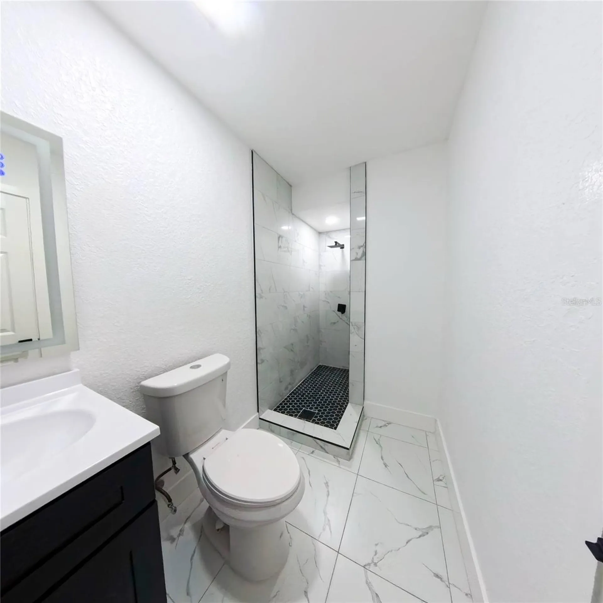 38 N Alder Drive Orlando FL 32807