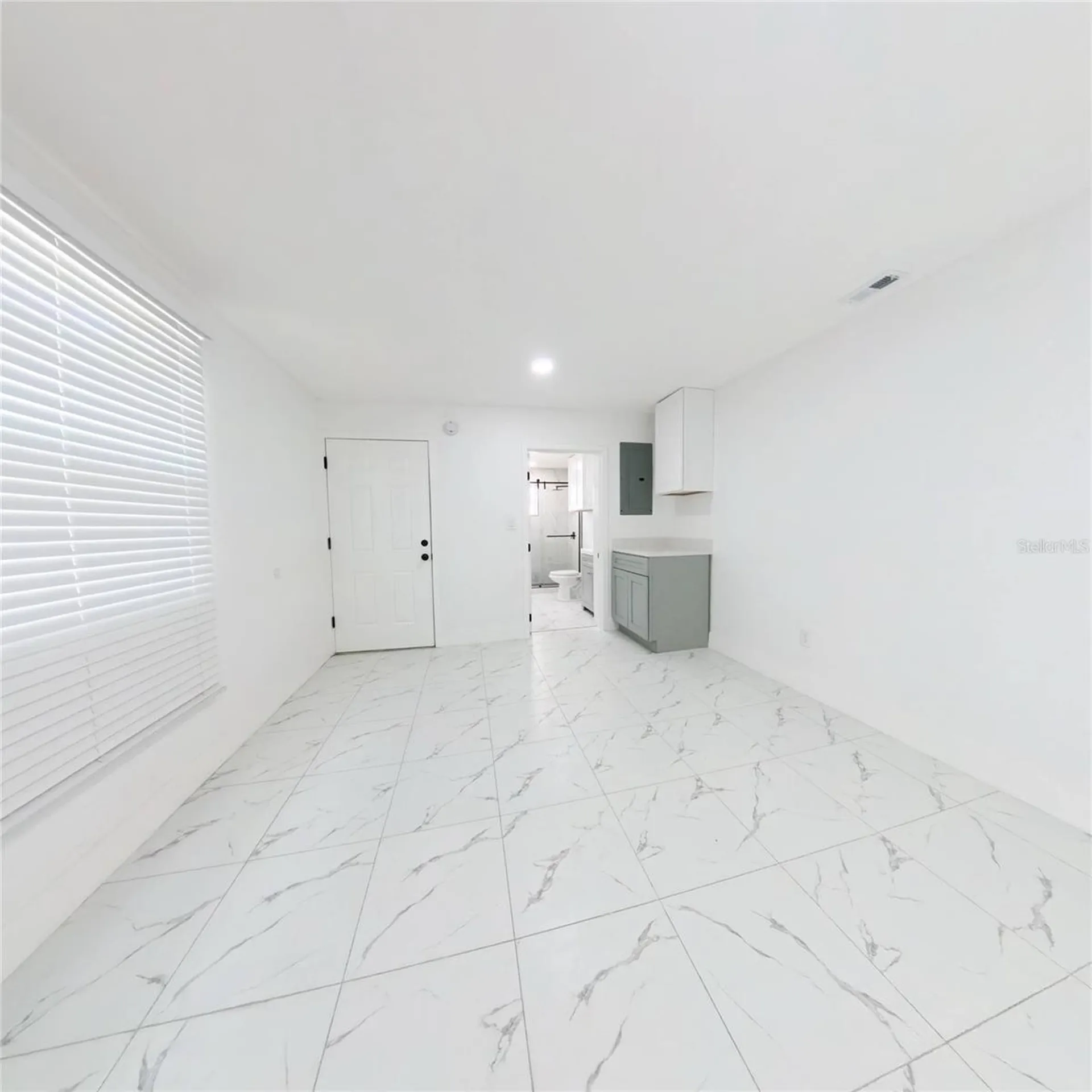 38 N Alder Drive Orlando FL 32807