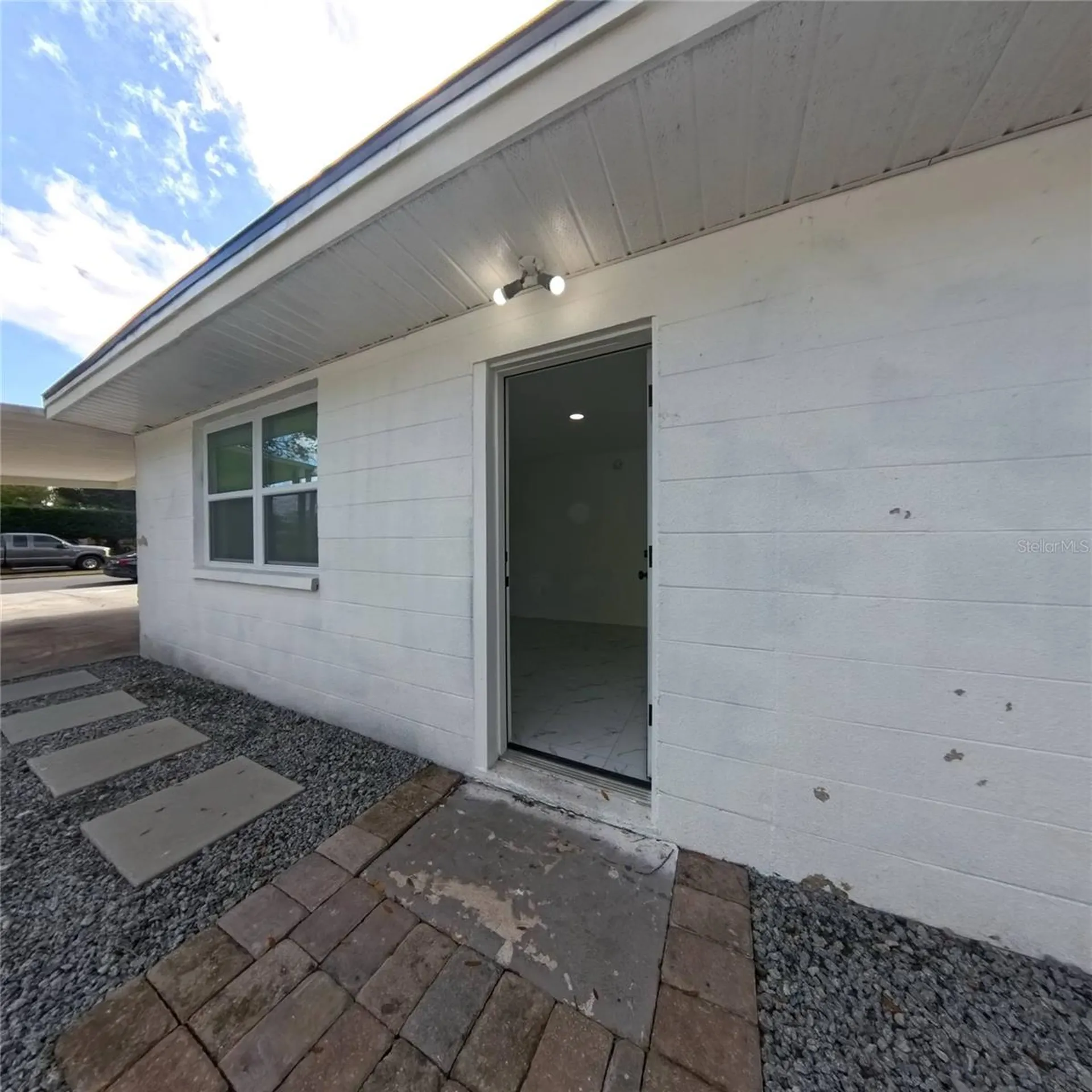 38 N Alder Drive Orlando FL 32807