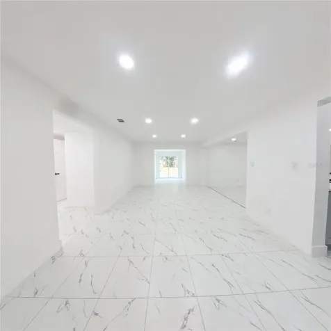 38 N Alder Drive Orlando FL 32807