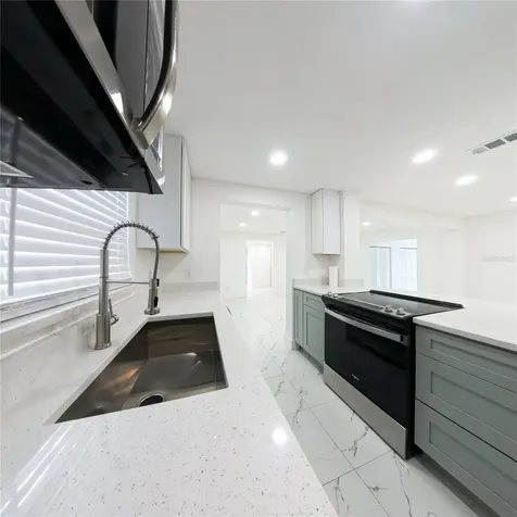 38 N Alder Drive Orlando FL 32807