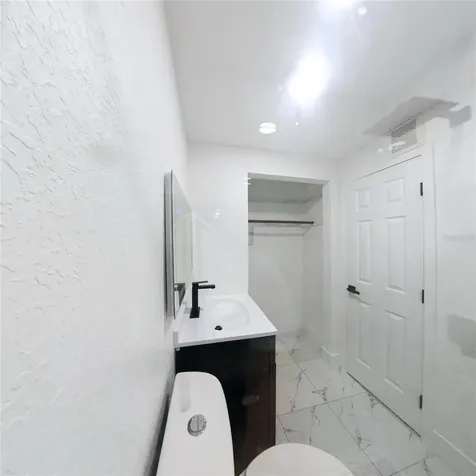 38 N Alder Drive Orlando FL 32807