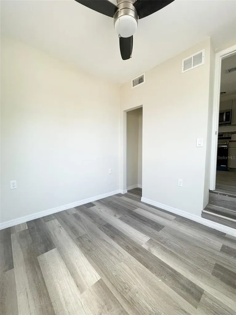4537 10th Avenue S St Petersburg FL 33711