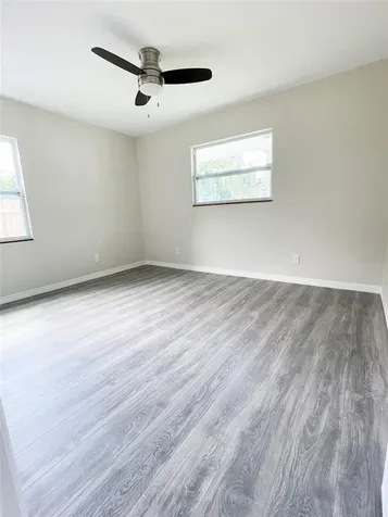 4537 10th Avenue S St Petersburg FL 33711