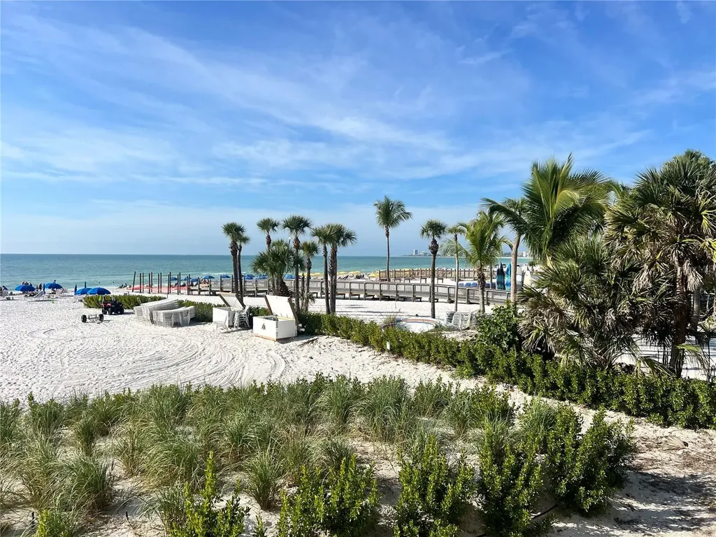 1001 Point Of Rocks Road Sarasota FL 34242