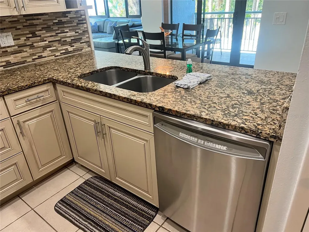 1001 Point Of Rocks Road Sarasota FL 34242