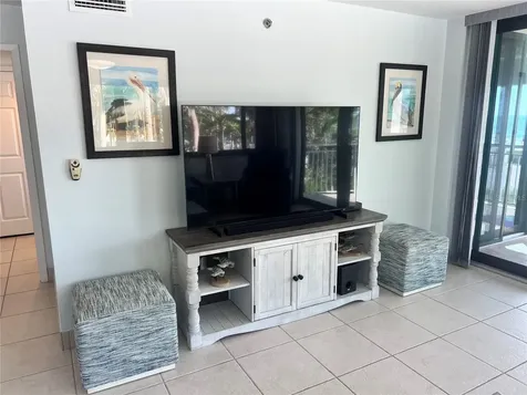 1001 Point Of Rocks Road Sarasota FL 34242