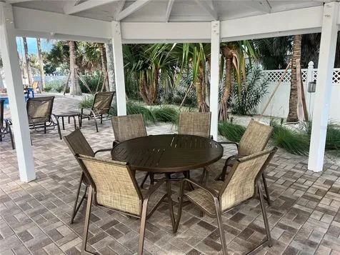 1001 Point Of Rocks Road Sarasota FL 34242