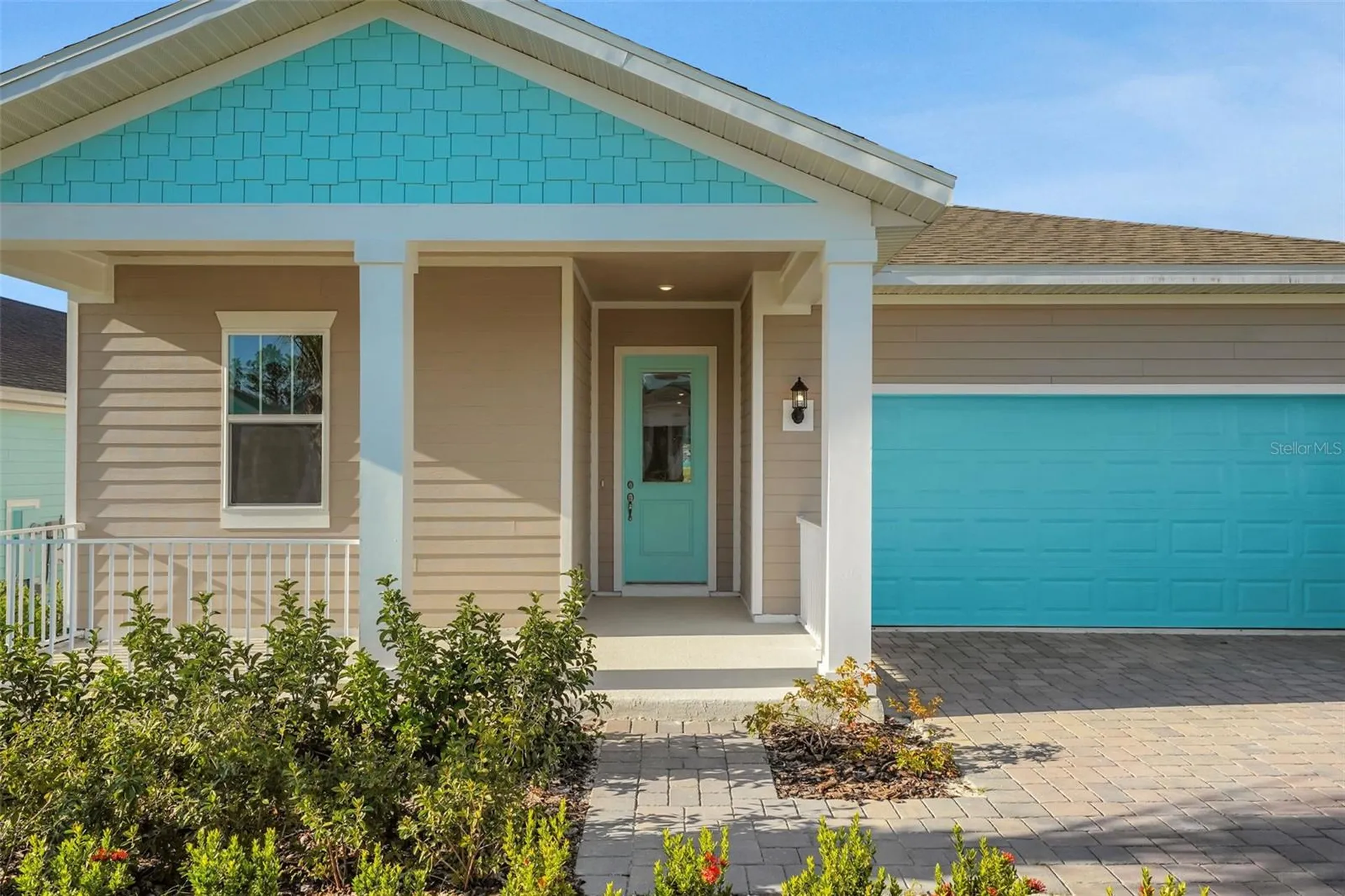 994 Fiesta Key Circle Lady Lake FL 32159