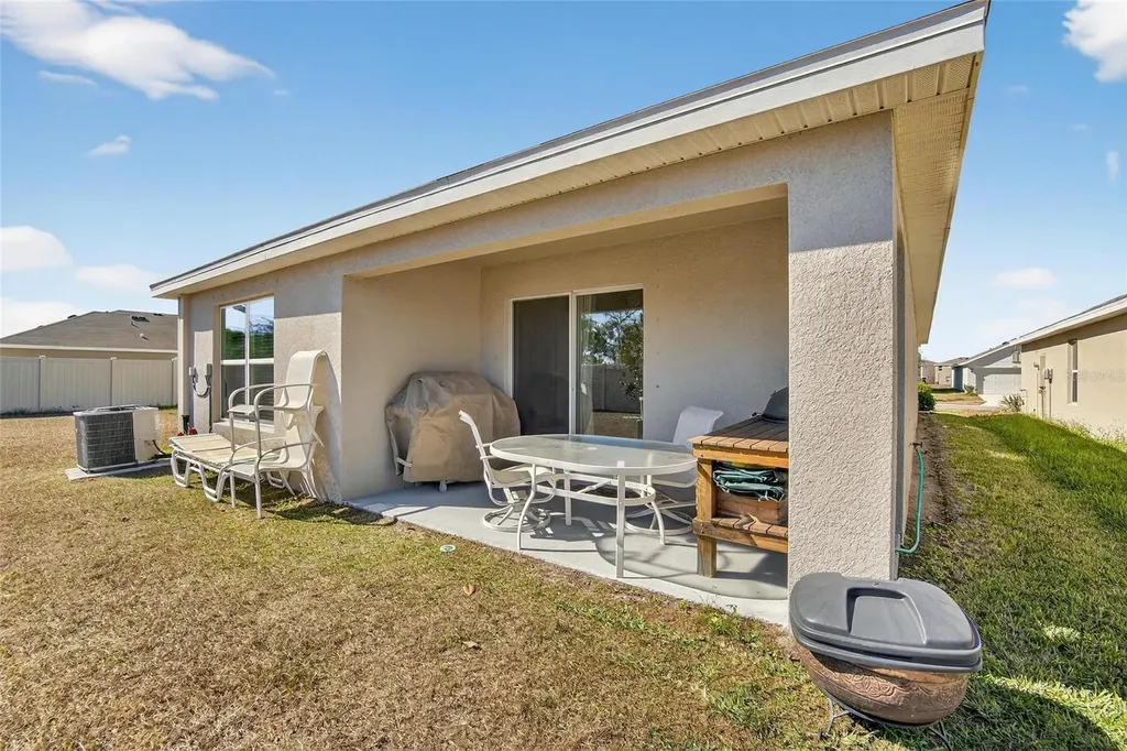 16547 Mosaic Oar Drive Wimauma FL 33598