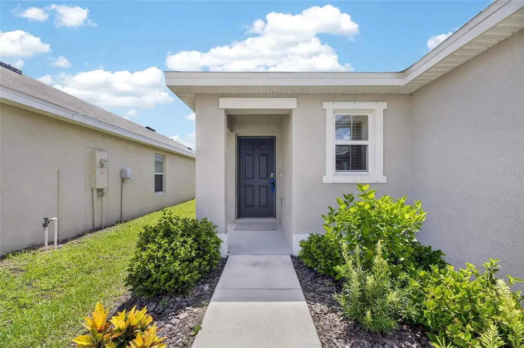 16547 Mosaic Oar Drive Wimauma FL 33598