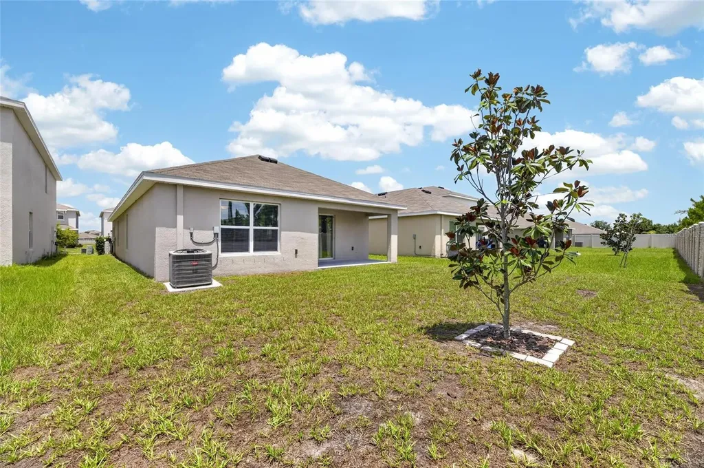 16547 Mosaic Oar Drive Wimauma FL 33598