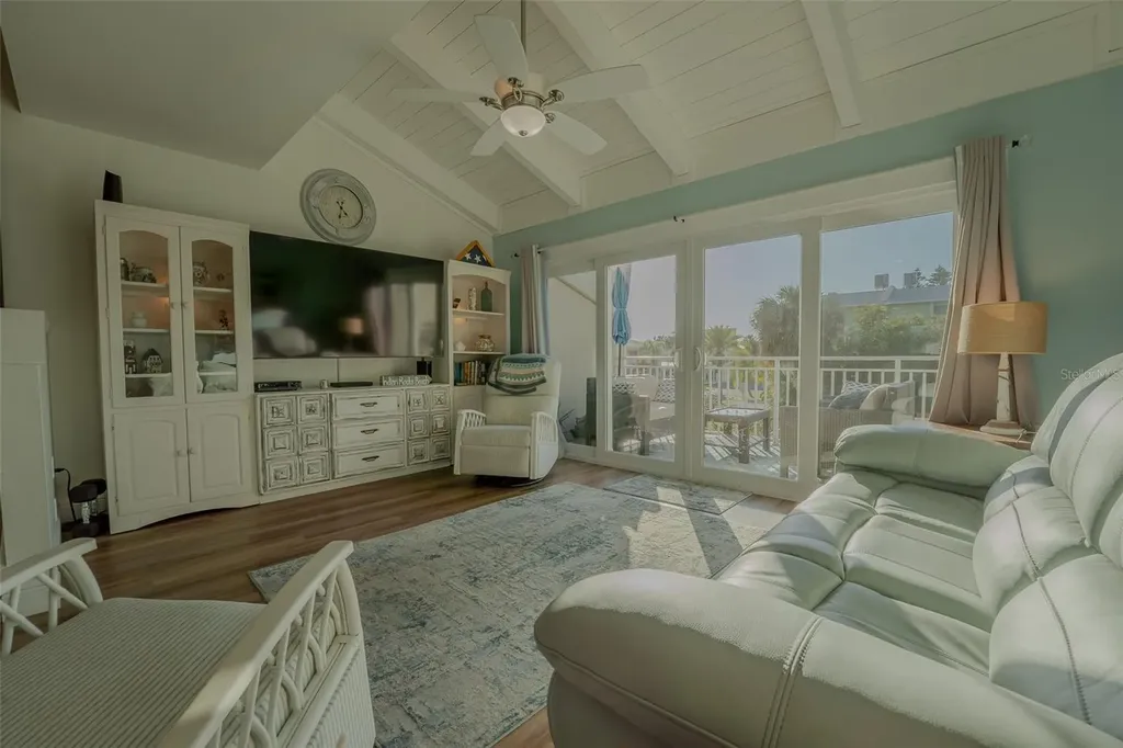 324 Windrush Boulevard Indian Rocks Beach FL 33785