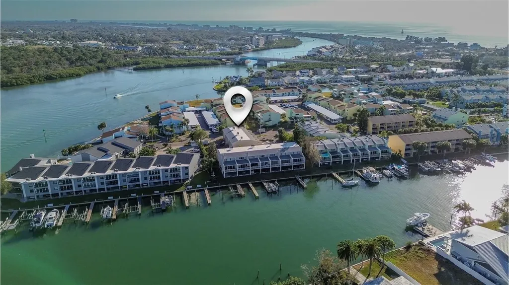 324 Windrush Boulevard Indian Rocks Beach FL 33785