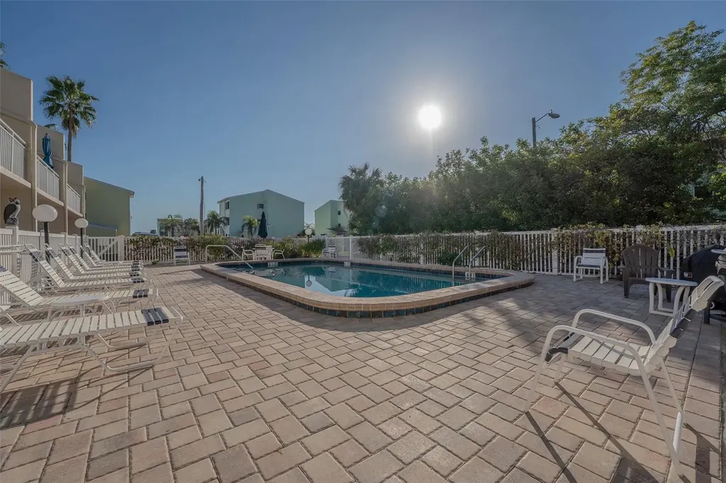 324 Windrush Boulevard Indian Rocks Beach FL 33785