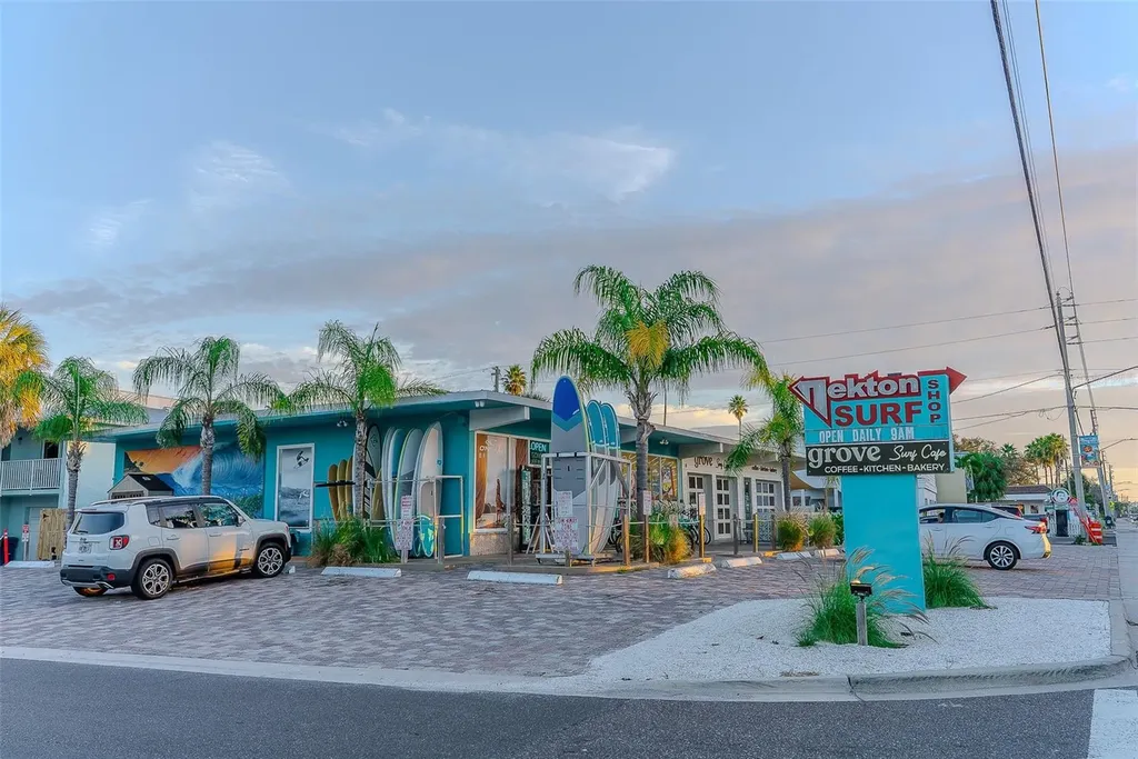 324 Windrush Boulevard Indian Rocks Beach FL 33785