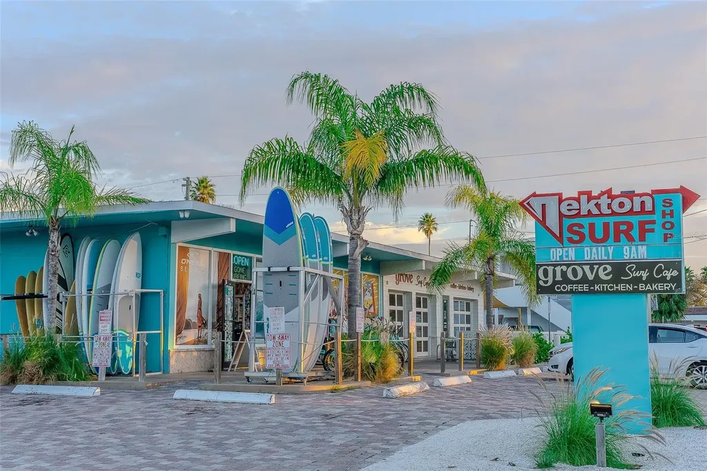 324 Windrush Boulevard Indian Rocks Beach FL 33785