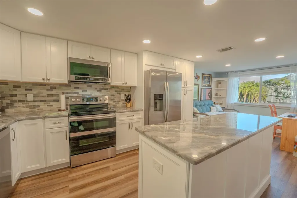 324 Windrush Boulevard Indian Rocks Beach FL 33785