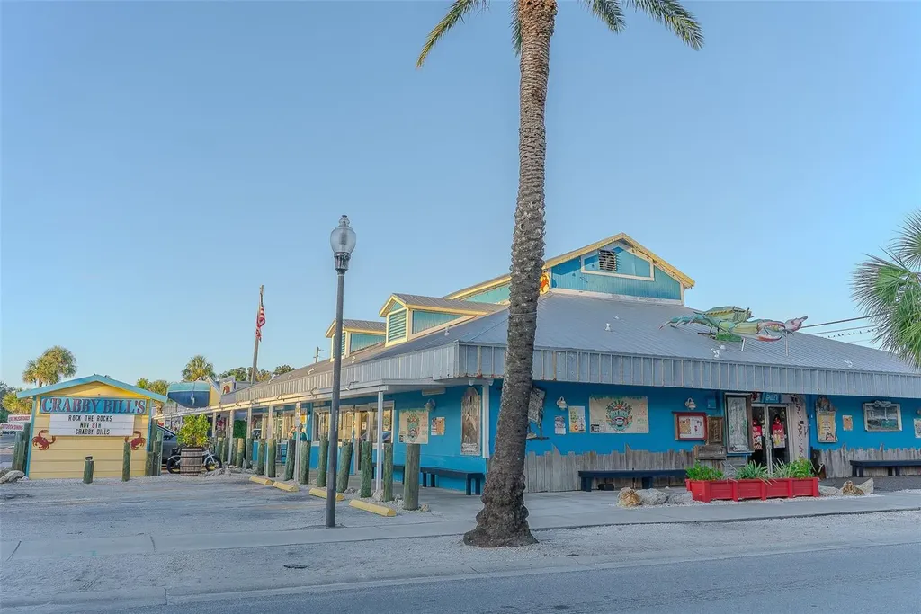 324 Windrush Boulevard Indian Rocks Beach FL 33785