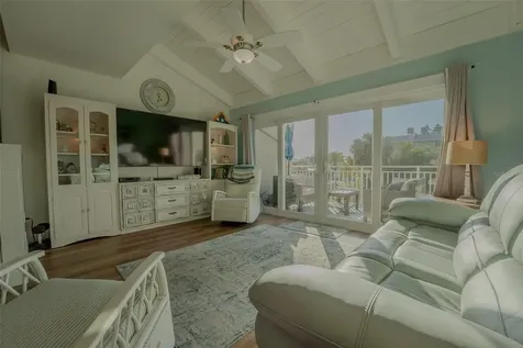 324 Windrush Boulevard Indian Rocks Beach FL 33785