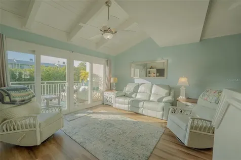 324 Windrush Boulevard Indian Rocks Beach FL 33785