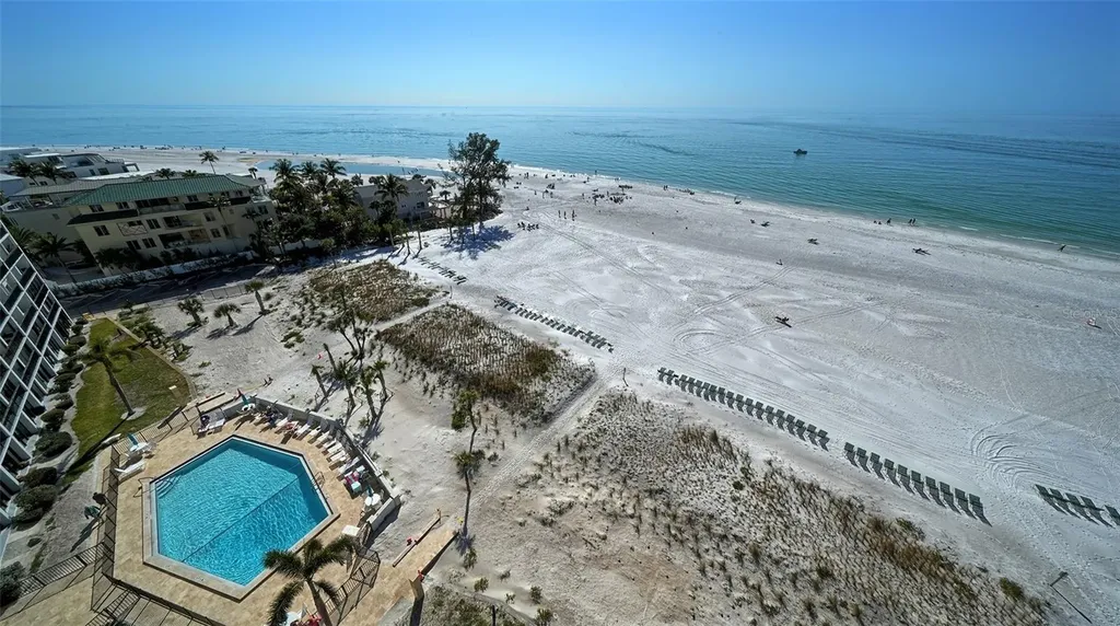 19 Whispering Sands Drive Sarasota FL 34242