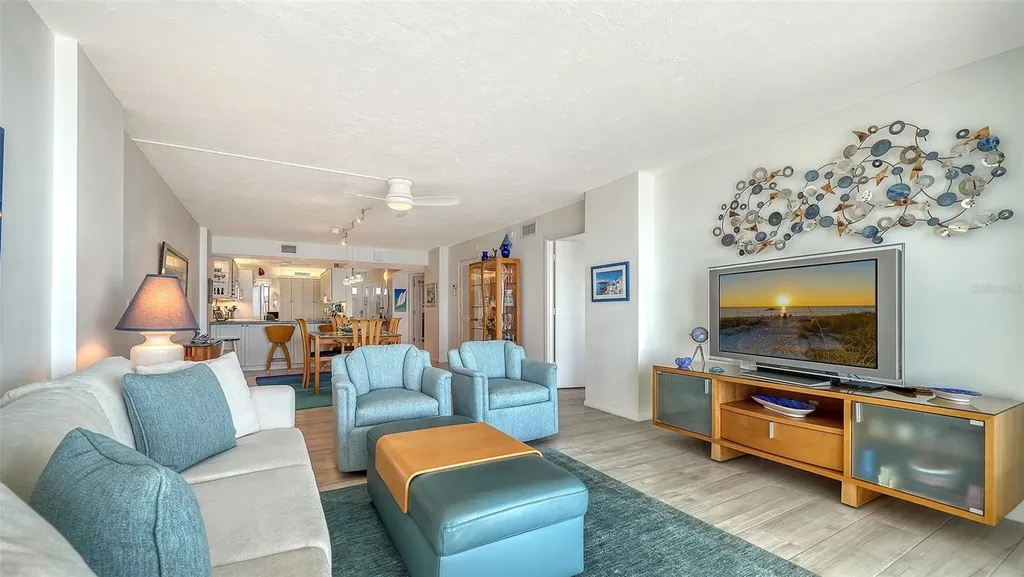 19 Whispering Sands Drive Sarasota FL 34242