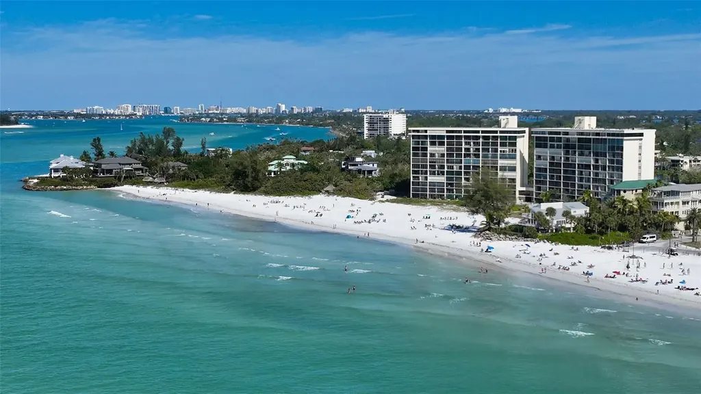 19 Whispering Sands Drive Sarasota FL 34242