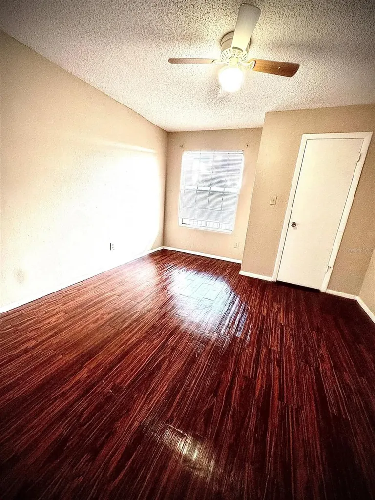 232 Afton Square Altamonte Springs FL 32714