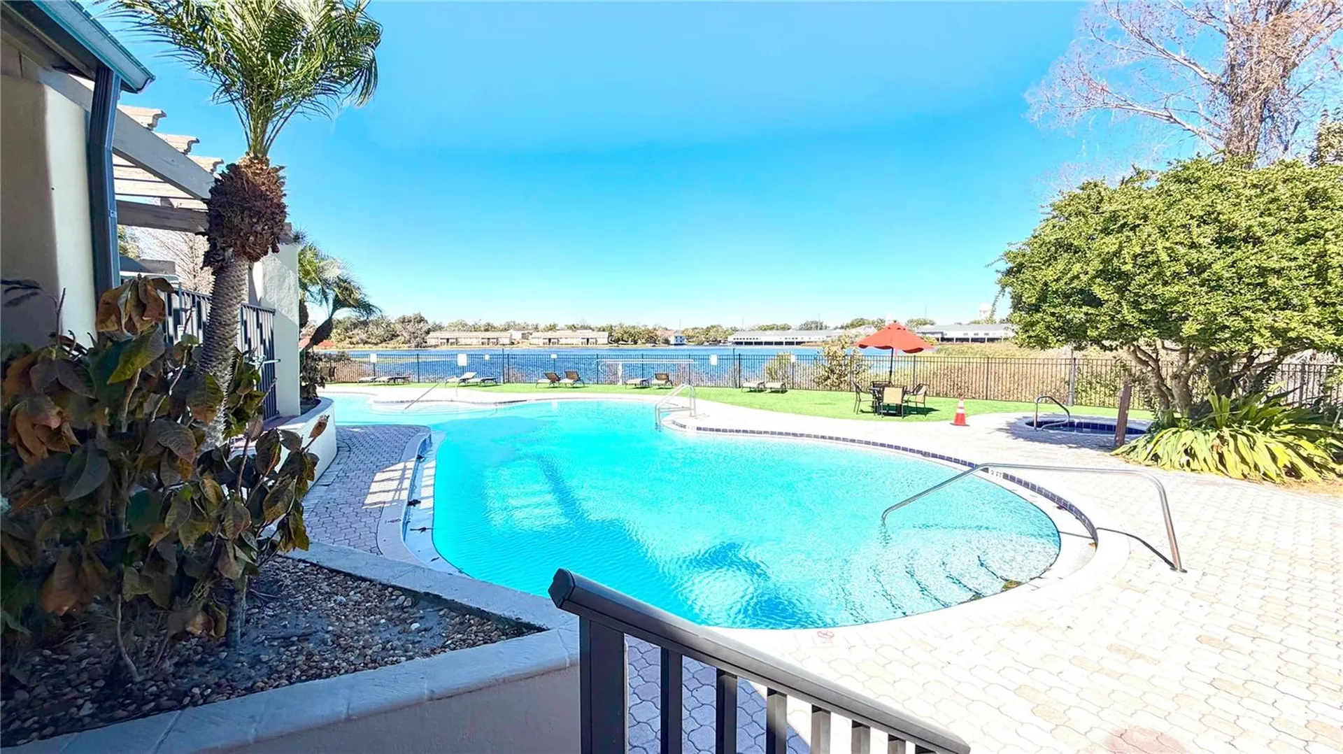 232 Afton Square Altamonte Springs FL 32714