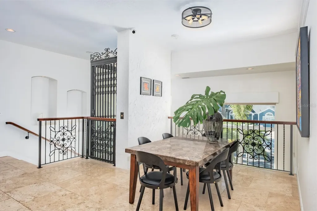 5949 Seabird Drive S Gulfport FL 33707