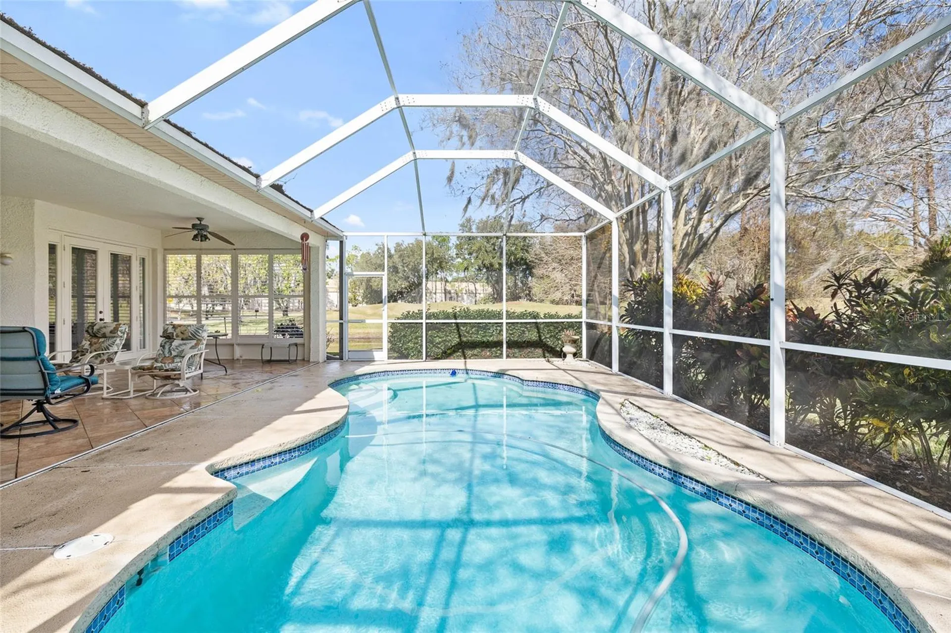 18955 Maisons Drive Lutz FL 33558