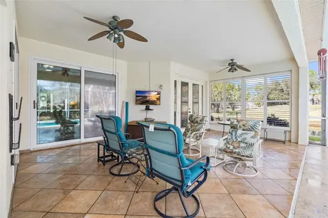 18955 Maisons Drive Lutz FL 33558