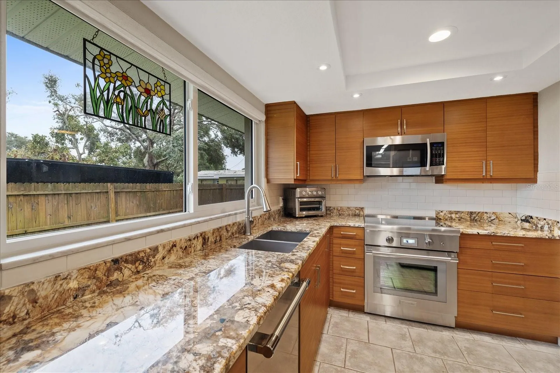 6400 18th Avenue N St Petersburg FL 33710