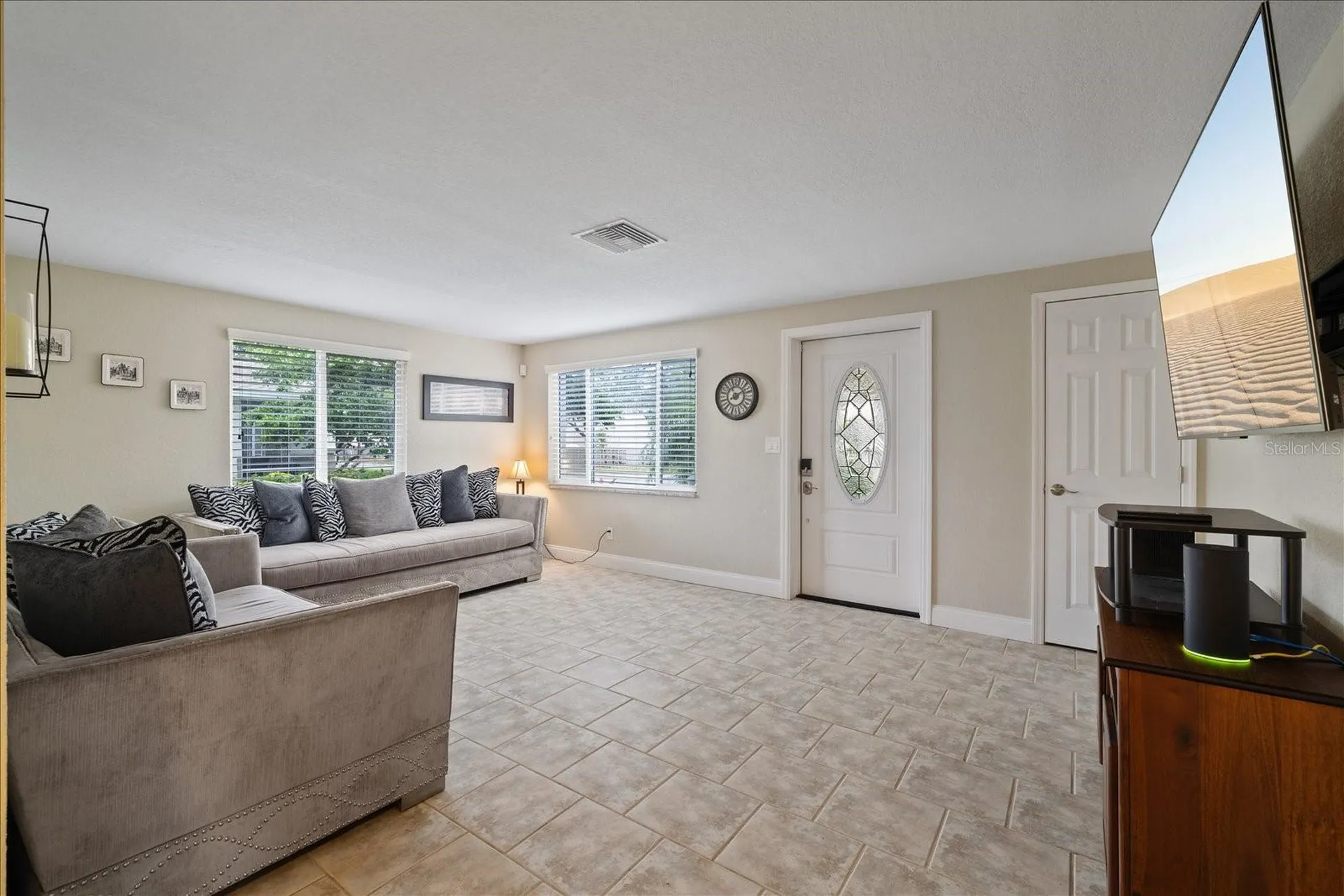 6400 18th Avenue N St Petersburg FL 33710