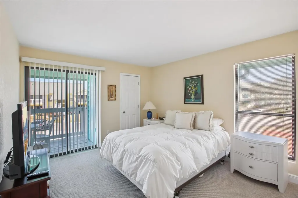 455 Alt 19 S Palm Harbor FL 34683