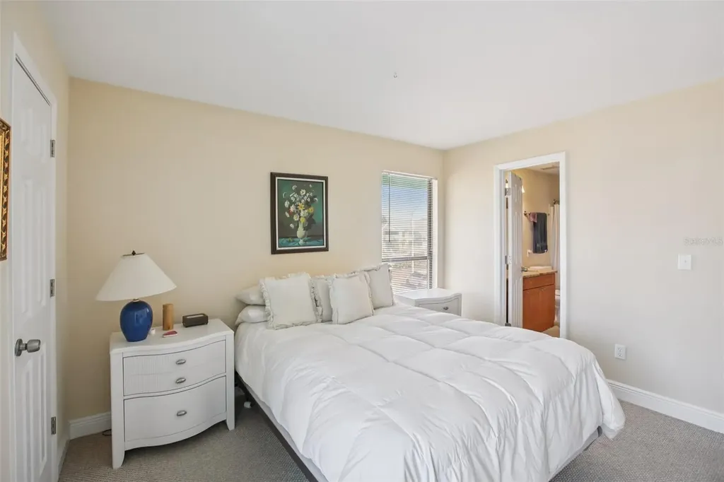 455 Alt 19 S Palm Harbor FL 34683