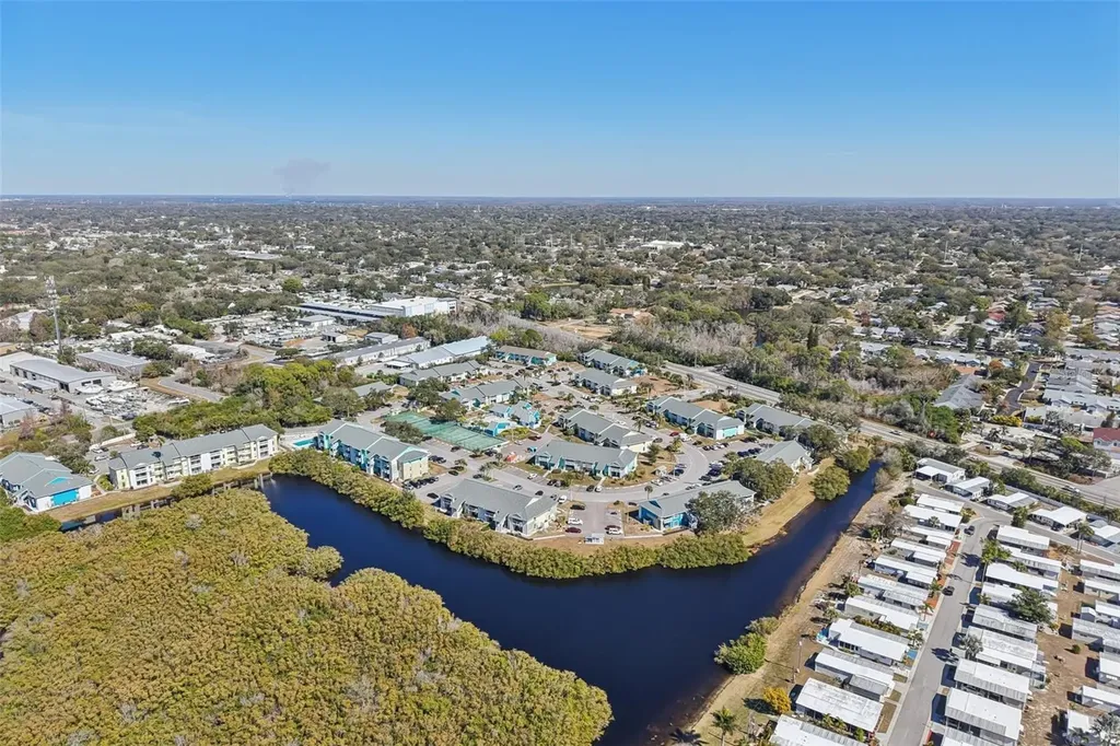 455 Alt 19 S Palm Harbor FL 34683