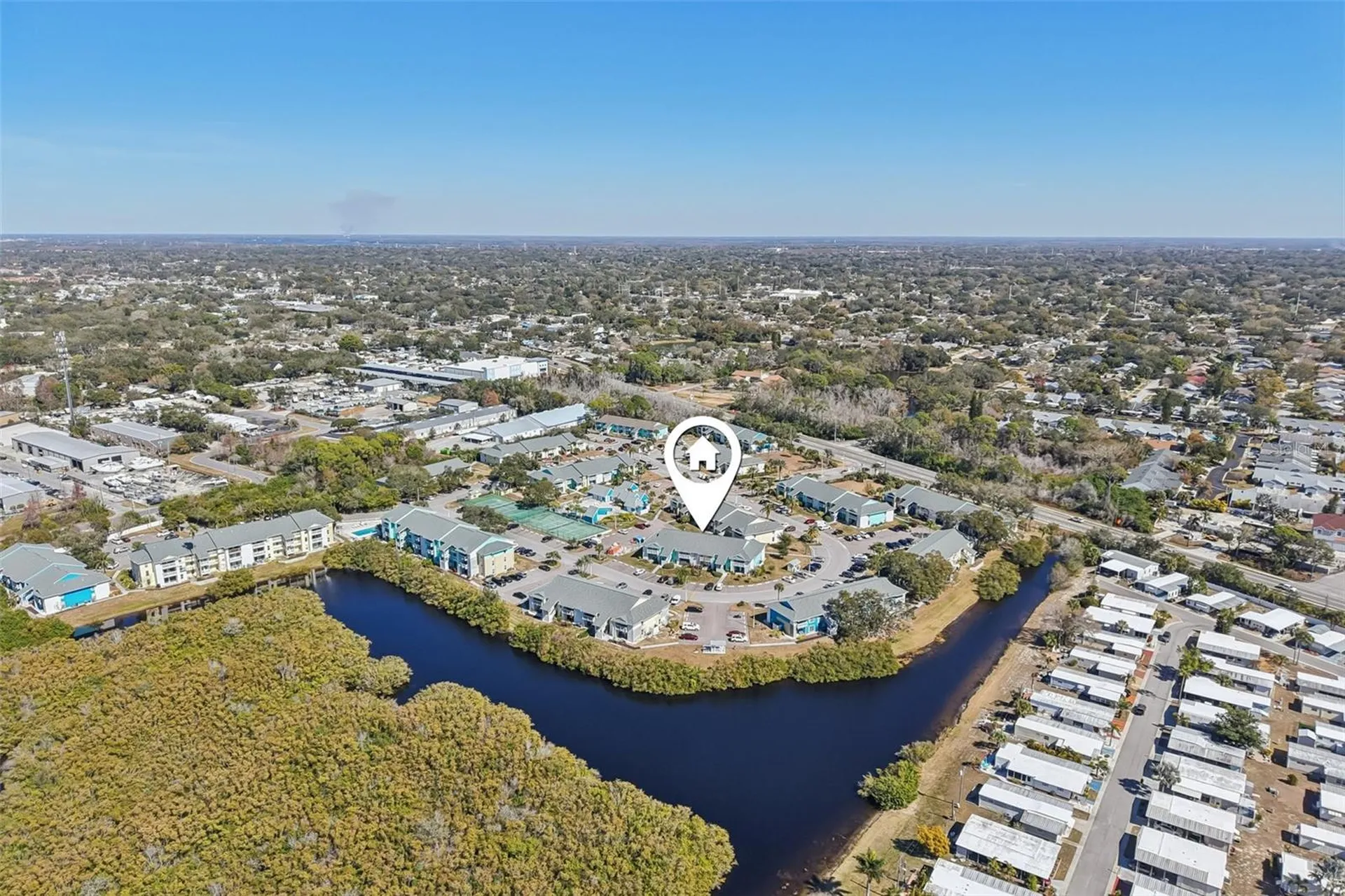 455 Alt 19 S Palm Harbor FL 34683