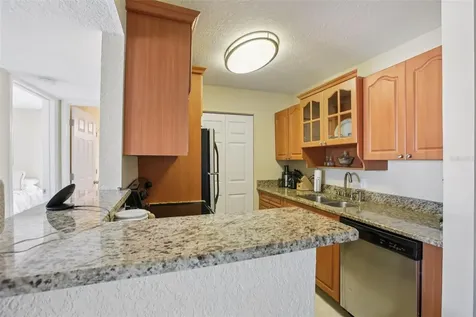 455 Alt 19 S Palm Harbor FL 34683