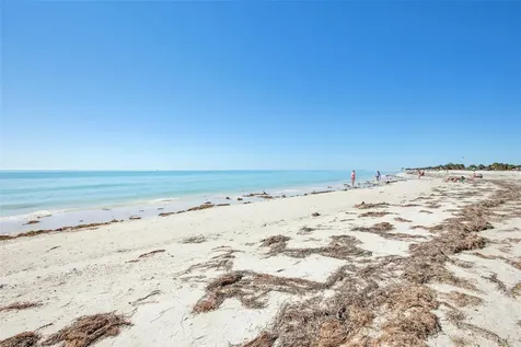 455 Alt 19 S Palm Harbor FL 34683