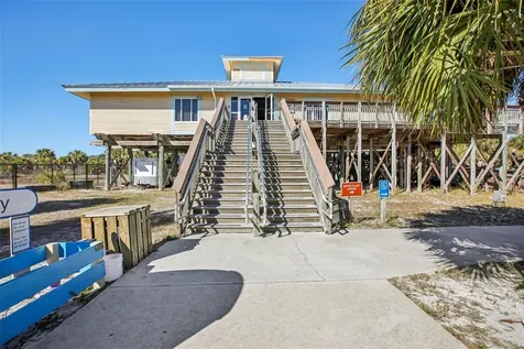455 Alt 19 S Palm Harbor FL 34683