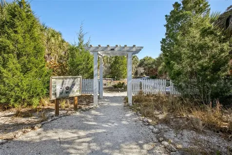 455 Alt 19 S Palm Harbor FL 34683